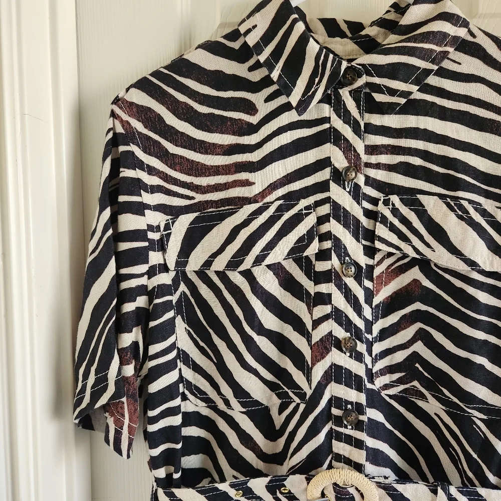 Banana Republic‎ Zebra Safari Romper 100% Linen Size M Belted Shorts
